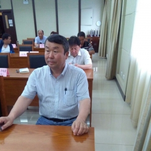 ����������